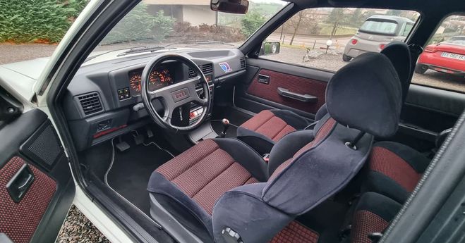 Peugeot 309 Gti 130 79850 km Blanc de 1991