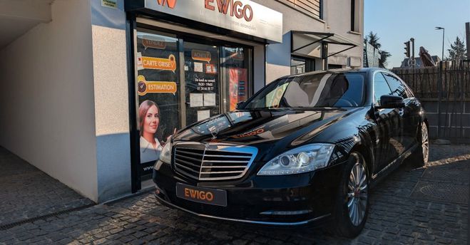 Cliquer pour voir la photo suivante Mercedes Classe S limousine 3.0 350 bluetec 260 ch 7g-tron Noir de 2012