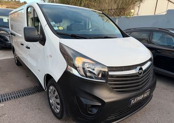  Voir d&eacute;tails -Opel Vivaro II 1.6 CDTI 125 L2H1 Pack Clim &agrave;  Le Rove (13)