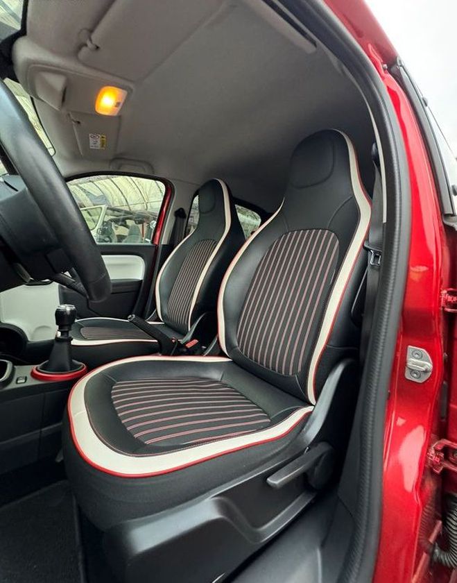 Renault Twingo III 0.9 TCe 95ch Intens Rouge de 2019