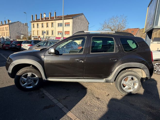 Dacia Duster 1.5 dCi 85 4x2 eco2 Ambiance NOIR de 2010