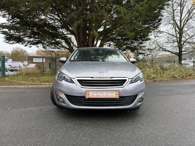 Peugeot 308 GENERATION-II 1.2 PURETECH 130 ALLURE EA Gris de 2015