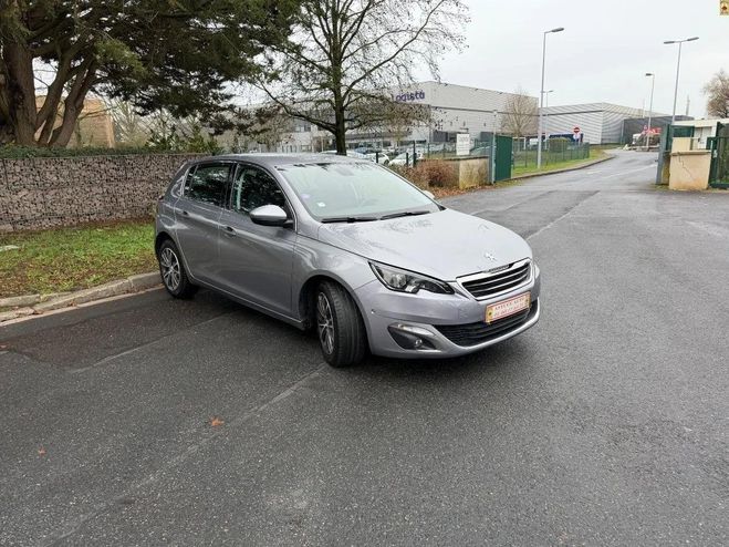Peugeot 308 GENERATION-II 1.2 PURETECH 130 ALLURE EA Gris de 2015