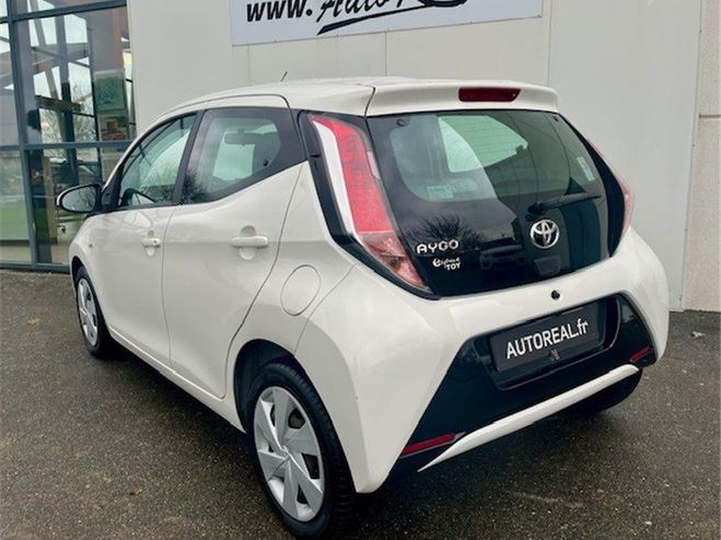 Toyota Aygo 1.0 VVT-i x-play Blanc de 2018