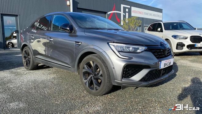 Renault Arkana 1.6 E-TECH 145H 95 FULL-HYBRID HYBRID 1. Gris de 2023