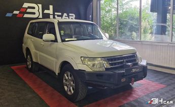  Voir d&eacute;tails -Mitsubishi Pajero 3.2 DID 200 4WD &agrave; Manosque (04)