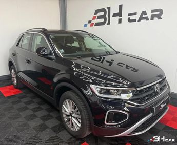  Voir d&eacute;tails -Volkswagen T Roc 1.0 TSI Life - 110cv / Apple Carplay / R &agrave; Vaivre-et-Montoille (70)