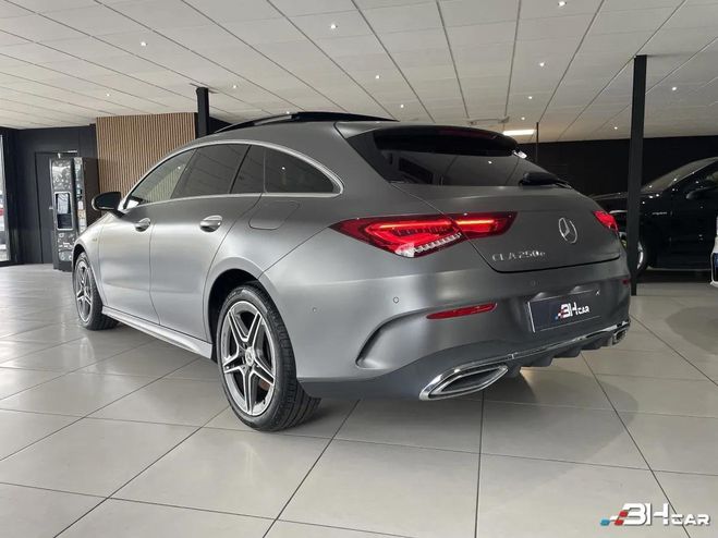 Mercedes Classe CLA Classe 250 E SHOOTING BRAKE AMG 218 HYBR Gris de 2021