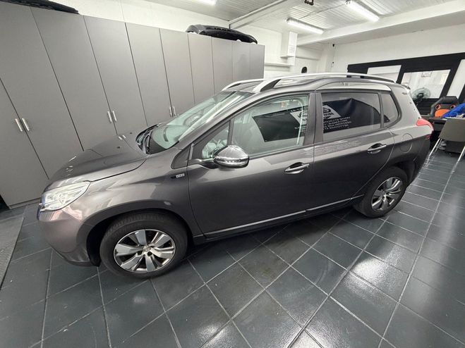Peugeot 2008 1.2 VTi 82Ch Style - 53 000 Kms Gris Anthracite de 2016