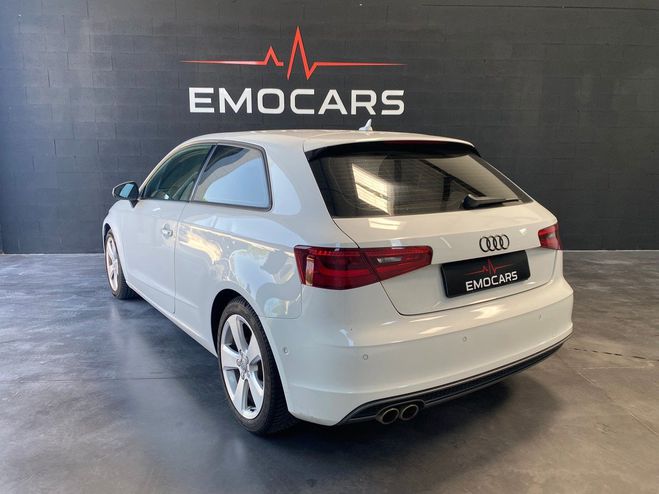 Audi A3 2.0 TDi 150 AMBITION LUXE Blanc Laqu� de 2013