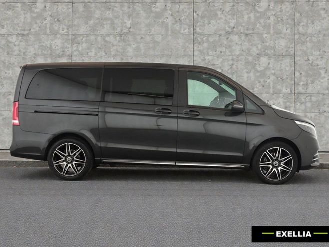 Mercedes Classe V 300d 4 MATIC AVANTGARDE EDITION AMG LONG GRIS GRAPHITE de 2024