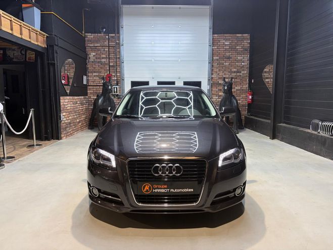 Audi A3 2.0 TFSI 200 Ambition Luxe S tronic Gris de 2012