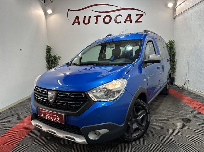 Dacia Dokker 1.5 dCi 90 Stepway *PREMIERE MAIN Bleu de 2017