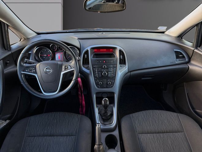 Opel Astra 1.7 CDTI 110 ch Edition - Courroie chang Gris de 2013