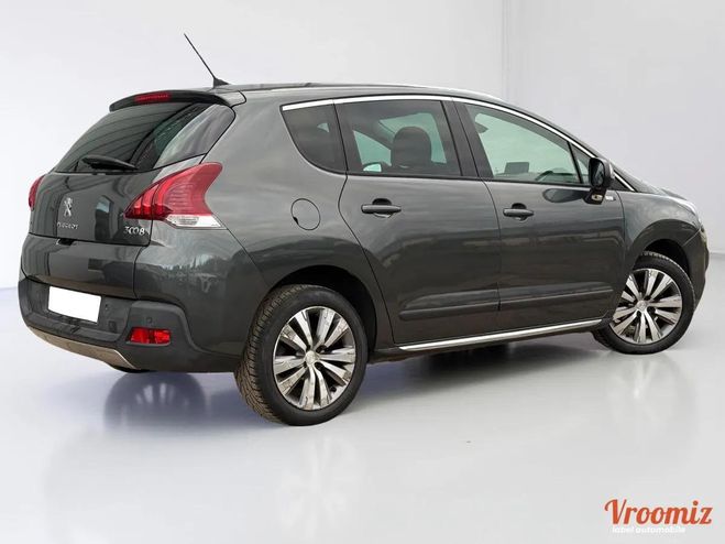 Peugeot 3008 Generation-I - 1.6 - BlueHdi - 120 - Act Gris de 2015
