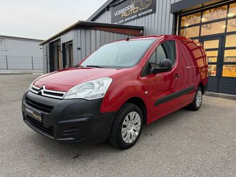  Voir d&eacute;tails -Citroen Berlingo XL 1.6 BLUEHDI 100 CONFORT ETG6 / 1 ERE  &agrave; Moirans (38)