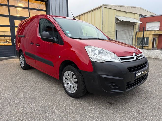 Citroen Berlingo XL 1.6 BLUEHDI 100 CONFORT ETG6 / 1 ERE  Rouge de 2018