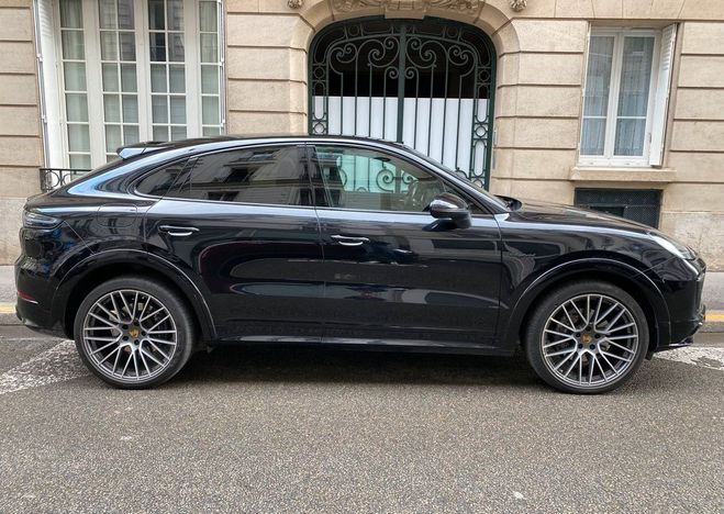 Porsche Cayenne Coupe 3.0 V6 E-Hybrid 462 1�re main Orig Noir de 2020