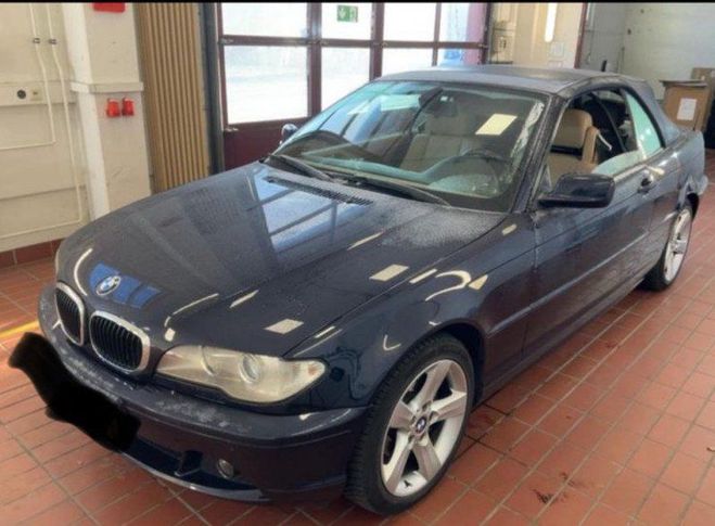 BMW Serie 3 CABRIOLET (E46) 318CI 143CH PREFERENCE L Bleu de 2004