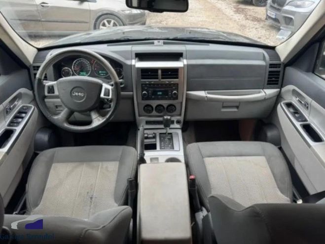 Jeep Cherokee 2.8 CRD 177cv BVA 4x4 2�me Main Noir de 2008