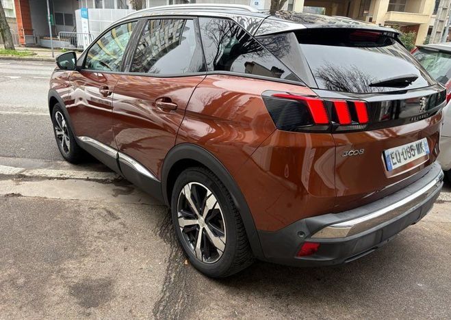 Peugeot 3008 Crossway 1.2 130 boite automatique Marron de 2017