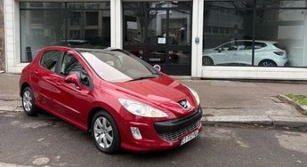  Voir d&eacute;tails -Peugeot 308 automatique premium pack 147000 kms &agrave; Saint-�tienne (42)