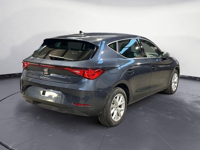 Seat Leon 1.5 eTSI - 115 - DSG 7 BERLINE Style Gris Magn�tique de 2025