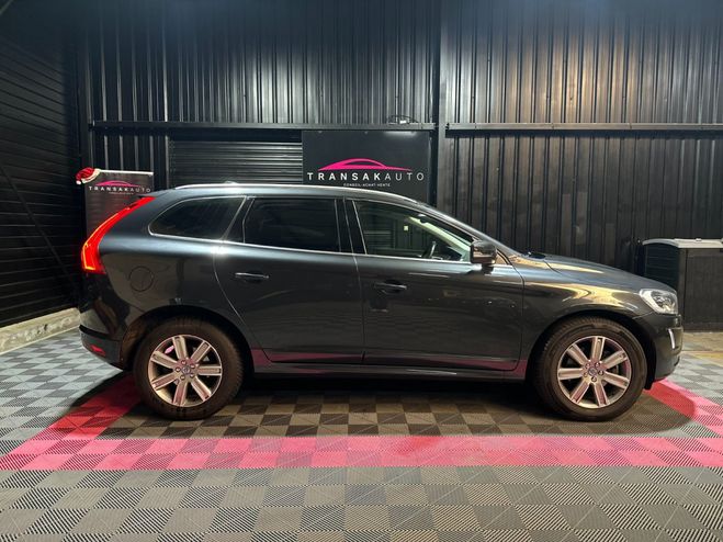 Volvo XC60 BUSINESS D3 150 ch SS Momentum Gris de 2017