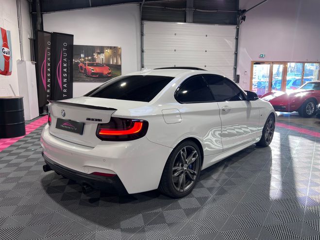 BMW Serie 2 COUPE F22 M 235i 326 ch A Blanc de 2016