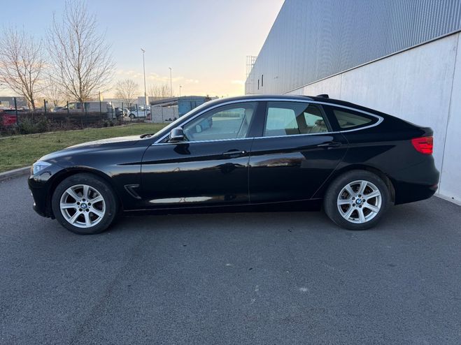 BMW Serie 3 Gran Turismo F34 318d 143 ch Lounge - At Noir de 2014