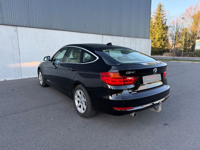 BMW Serie 3 Gran Turismo F34 318d 143 ch Lounge - At Noir de 2014