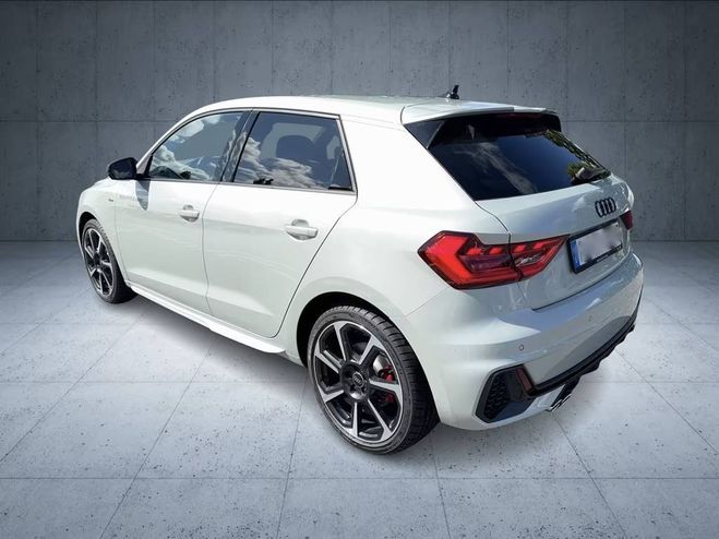 Audi A1 Sportback S line 40 TFSI LED/18