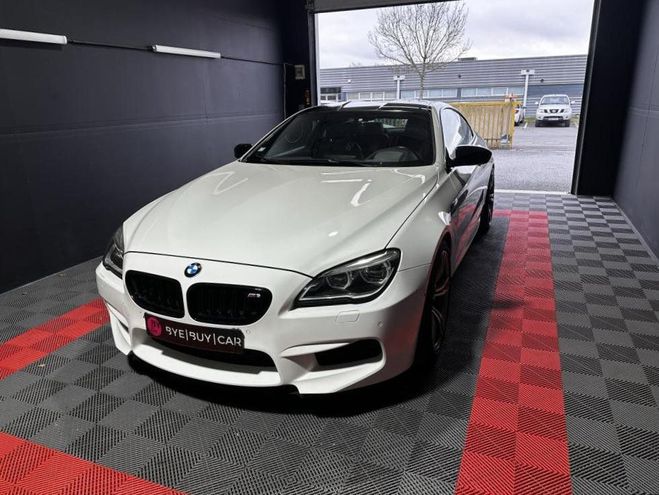 BMW Serie 6 M6 V8 (F13) Coup� 4.4 i 32V DKG7 560 cv  BLANC de 2012