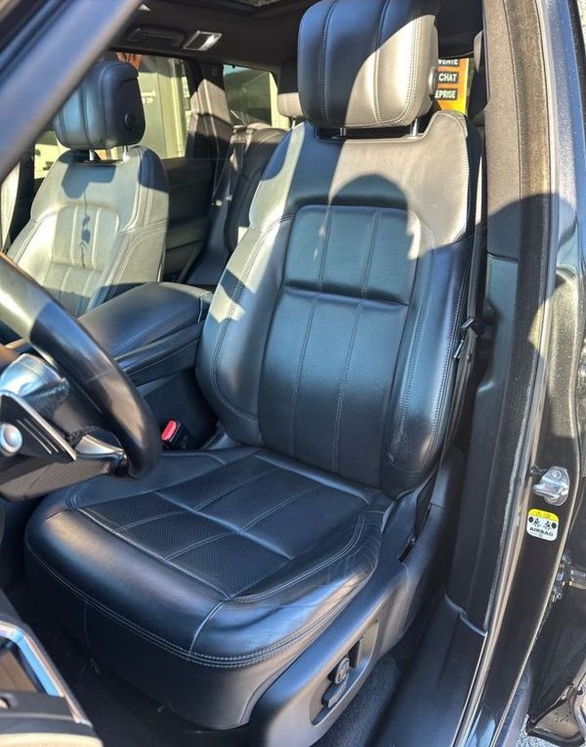 Land rover Range Rover Sport 3.0 sdv6 306 hse distribution neuf Noir de 2019
