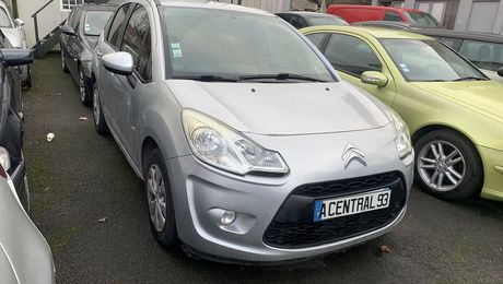 Citroen C3 II 1.4I CONFORT 2010 d'occasion a Sevran (93)