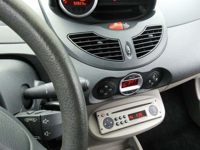Renault Twingo 1.2 75cv Dynamique CLIMATISATION - GARAN Bleu de 2007