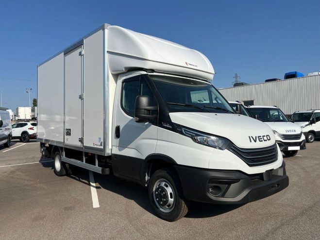 Iveco Daily CAISSE 35C18 A8 180CV 3L 20M3 CAPUCINE H Blanc de 2025