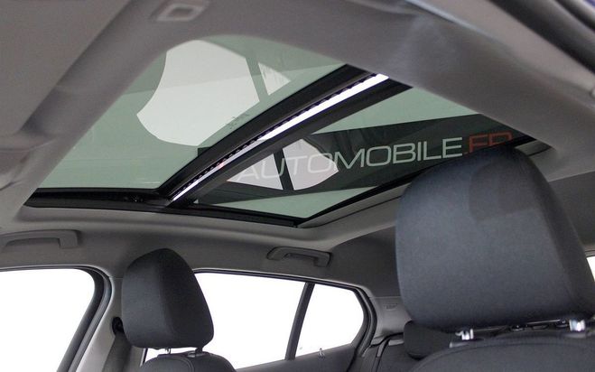 BMW Serie 1 (F40) 116D 116 BUSINESS DESIGN DKG7 TOIT Bleu de 2020