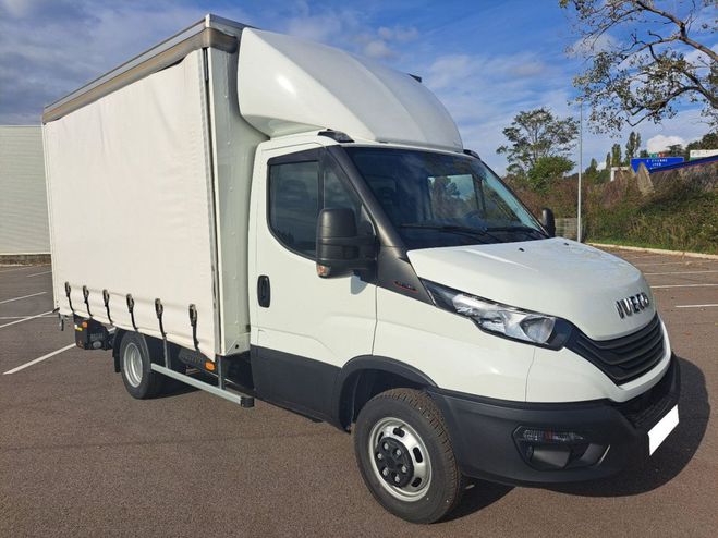 Iveco Daily CAISSE 35C18 180CV 3L PLSC Blanc de 2025
