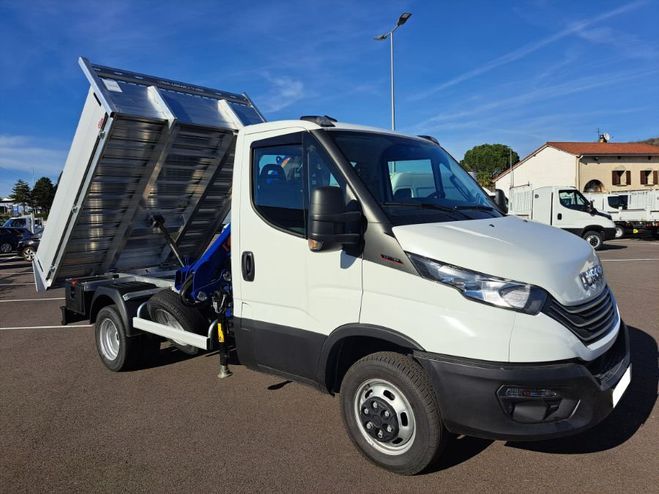 Iveco Daily GRUE 35C18 180CV 3L BENNE Blanc de 2024