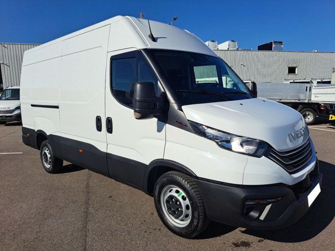 Iveco Daily FOURGON 35S18 180CV 3L L3H2 12M3 Blanc de 2025