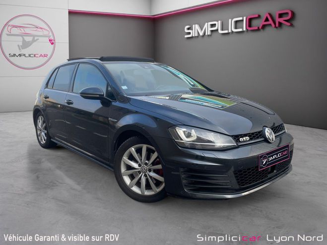 Cliquer pour voir la photo suivante Volkswagen Golf GTD 184 CV (Toit ouvrant , Sellerie cuir Gris de 2015