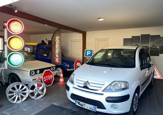 Citroen C3 (2) 1.4 70 HDI Pack Clim Sensodrive 5P Blanc de 2008