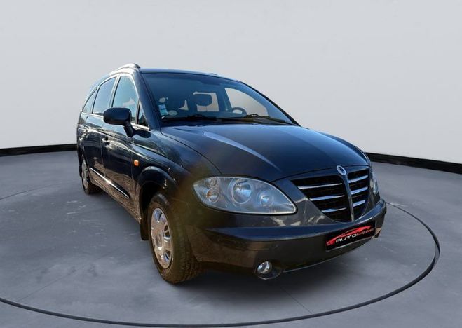 Ssangyong Rodius Ssangyoung 7 places 270 XDI 165 CH attel Autre de 2007