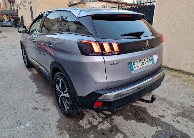 Peugeot 3008 essence 130ch s&s allure entretien a jou Gris de 2018