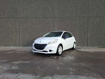  Voir d&eacute;tails -Peugeot 208 1.0i Like -- BLUETHOOT--MARCHAND OU EXPO &agrave; Cuesmes (70)