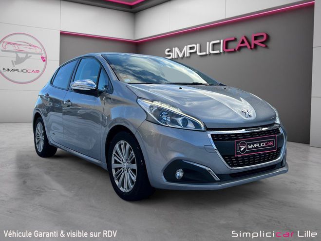 Peugeot 208 PureTech 68ch BVM5 Active Gris de 2018