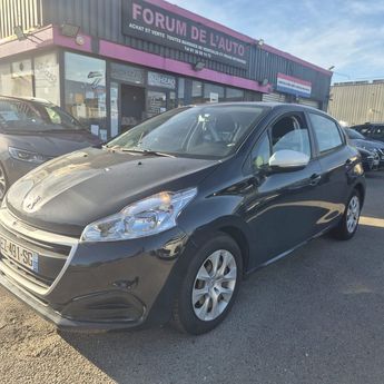  Voir d&eacute;tails -Peugeot 208 (2) 1.6 HDI 75 LIKE PROPRE FIABLE S &agrave; Coigni�res (78)