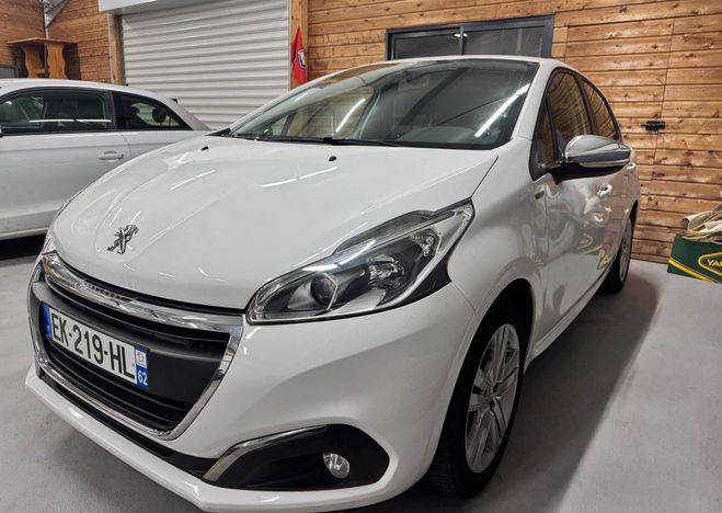 Peugeot 208 1.2 PureTech 82ch Style 5p GARANTIE Blanc de 2017