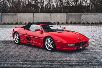  Voir d&eacute;tails -Ferrari F355 Spider Rosso Corsa Manual Original Paint &agrave; Harelbeke (85)